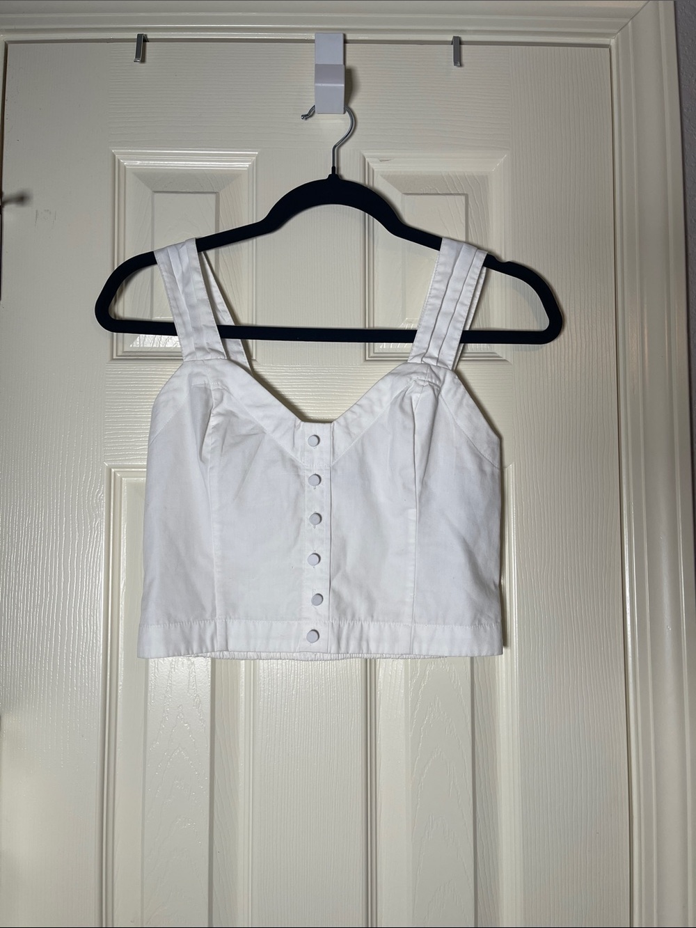 Abercrombie & Fitch White Button-Front Cropped Tank